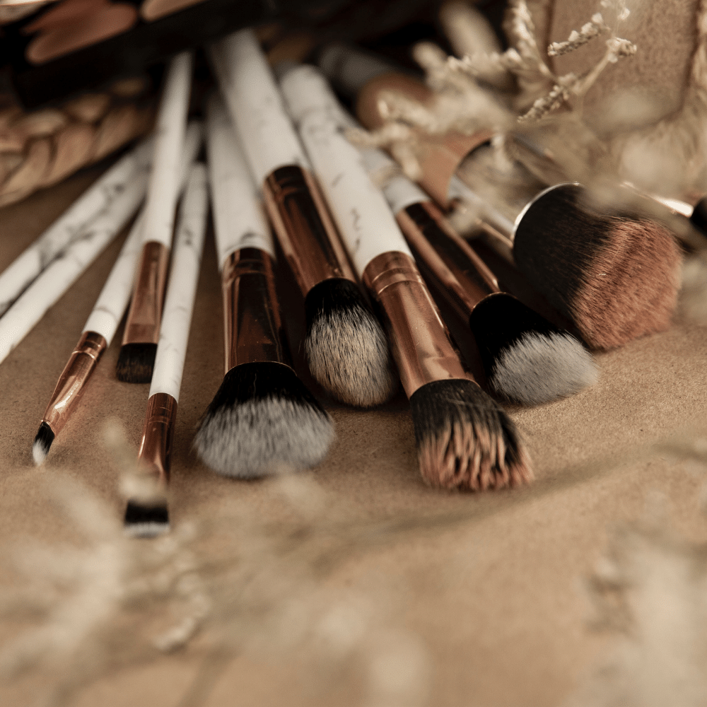 makeup brushes 