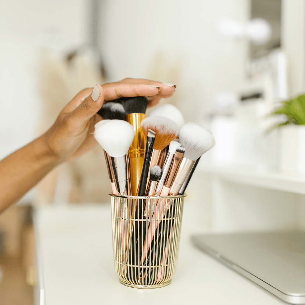 Best Makeup Brush Cleaners for a Flawless Finish