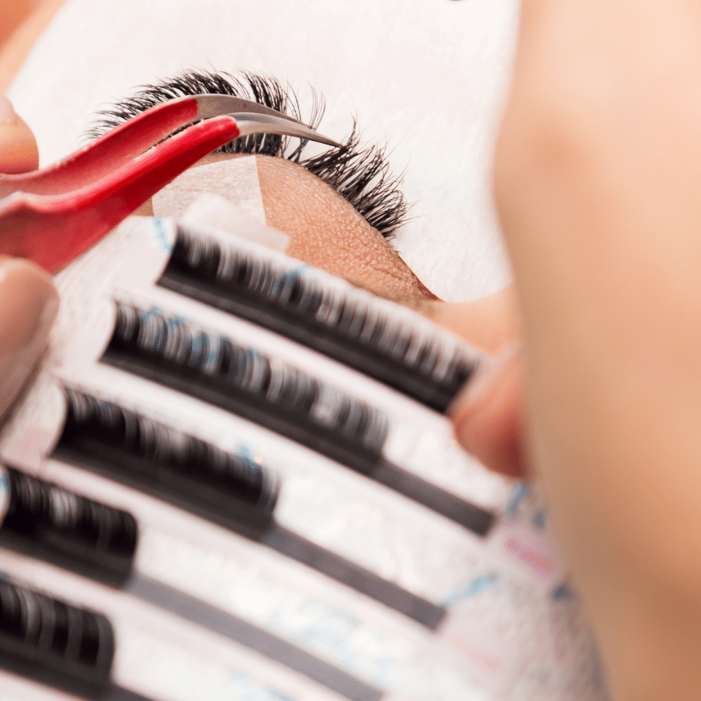 Best eyelash glue to keep your lash game amazing