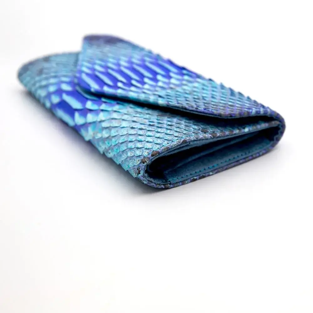 How to Choose the Perfect Snake Skin Wallet?