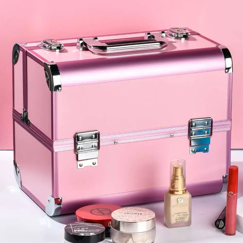 Portable makeup bag for beauty on the go