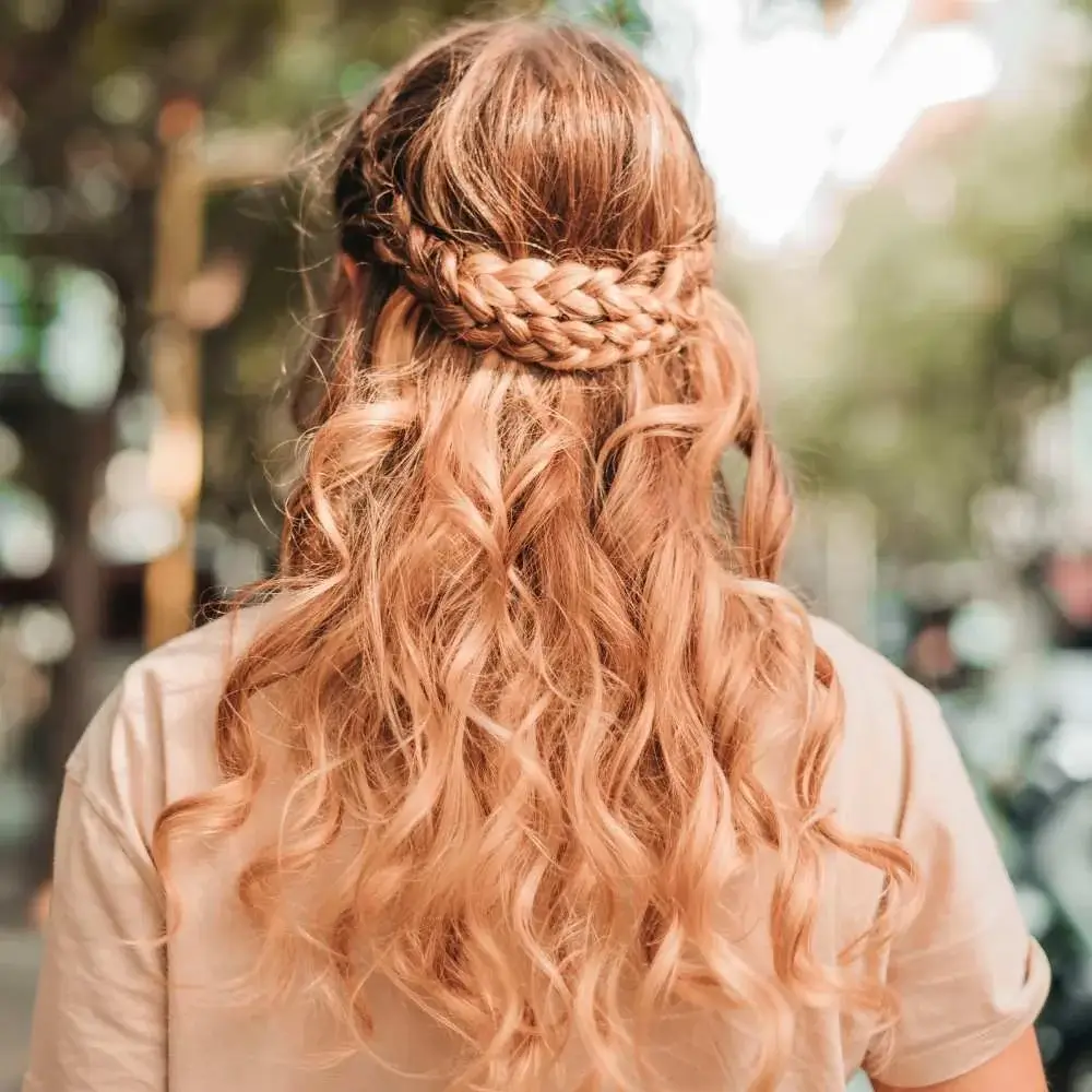 Stunning curls on fine hair using the ultimate curling brush