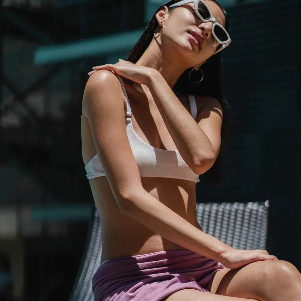 Applying the best Korean SPF products for oily skin