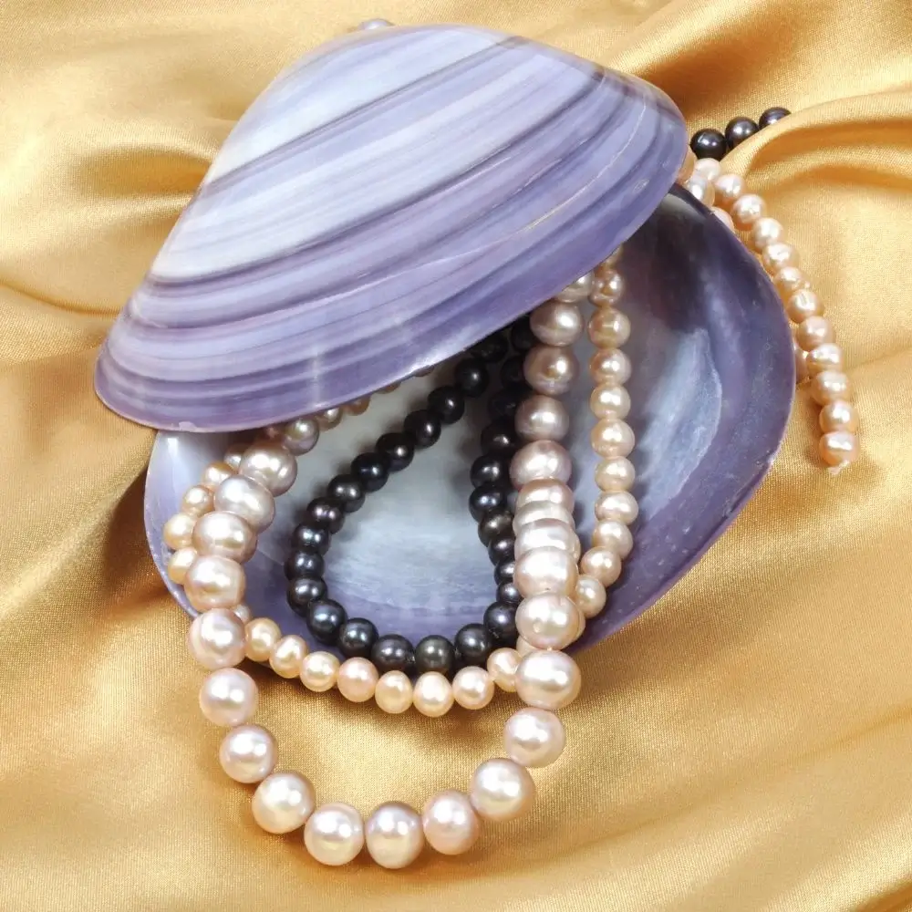 Are Tiny Pearl Necklaces valuable?