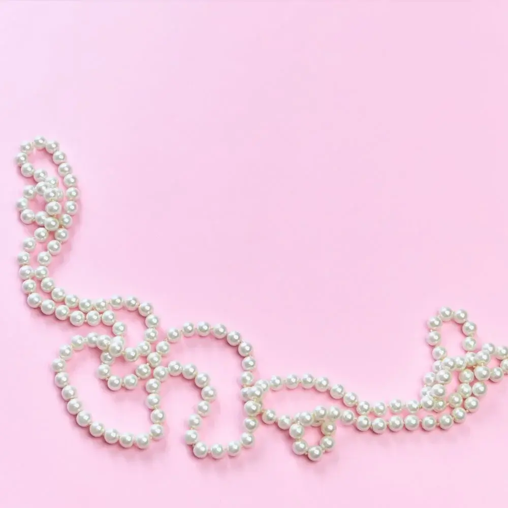What is the most expensive tiny pearl necklace ever sold?