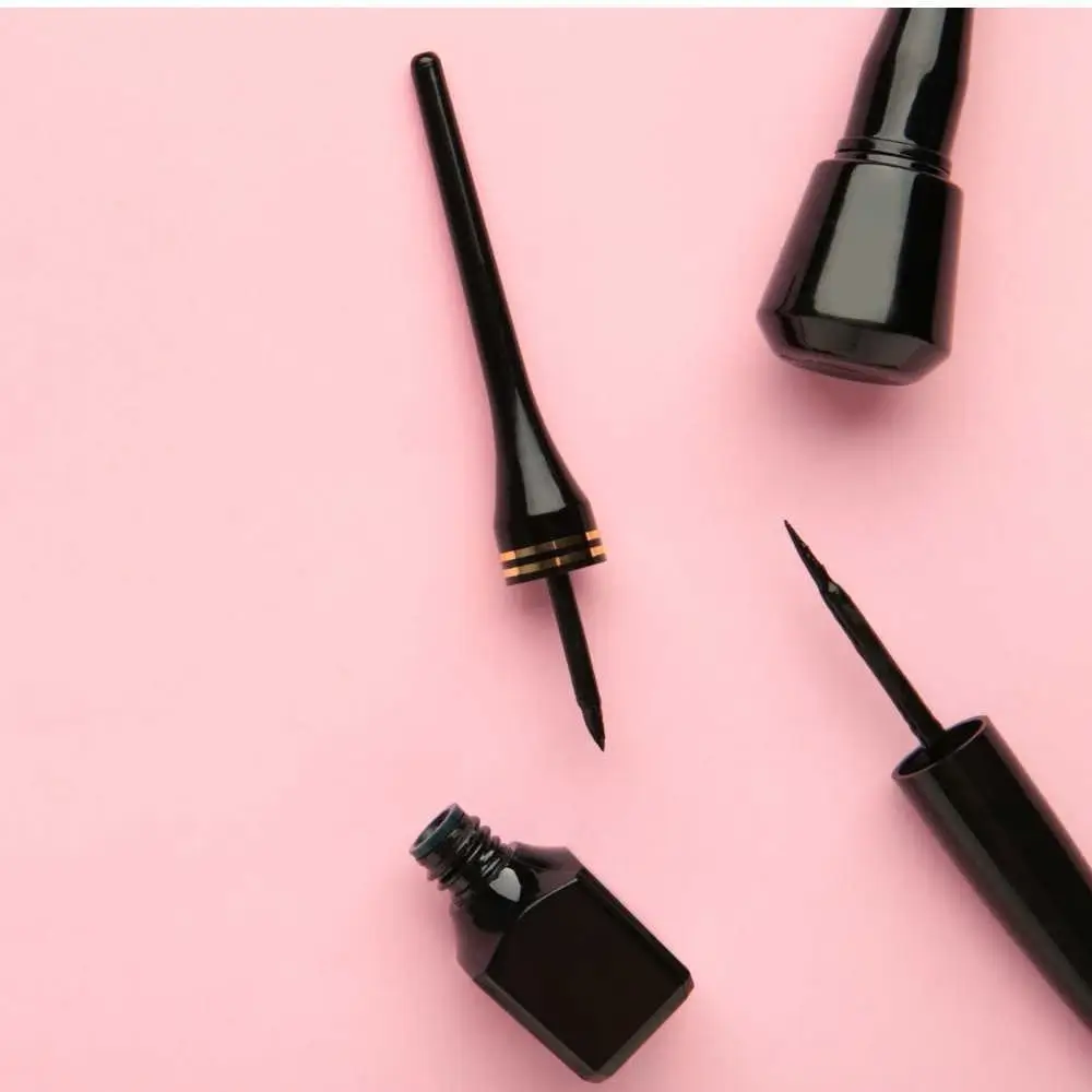gel eyeliner bottles
