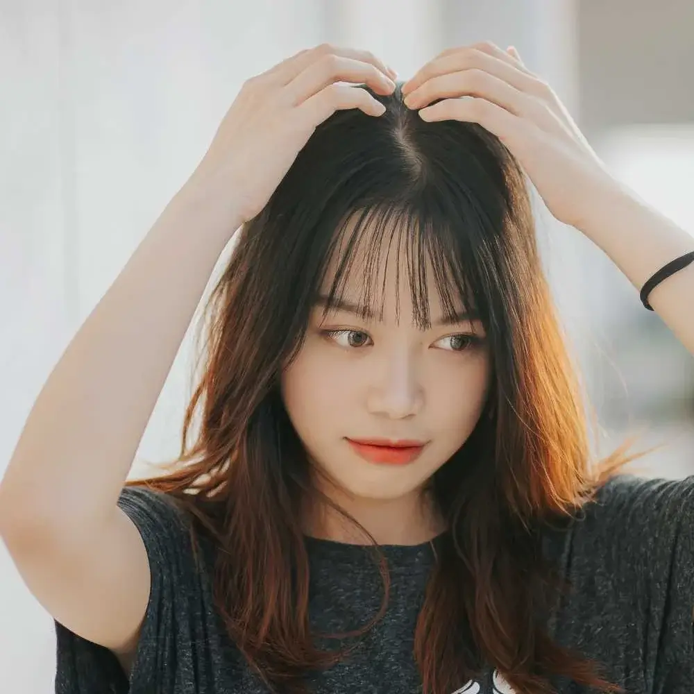 korean hair with bangs