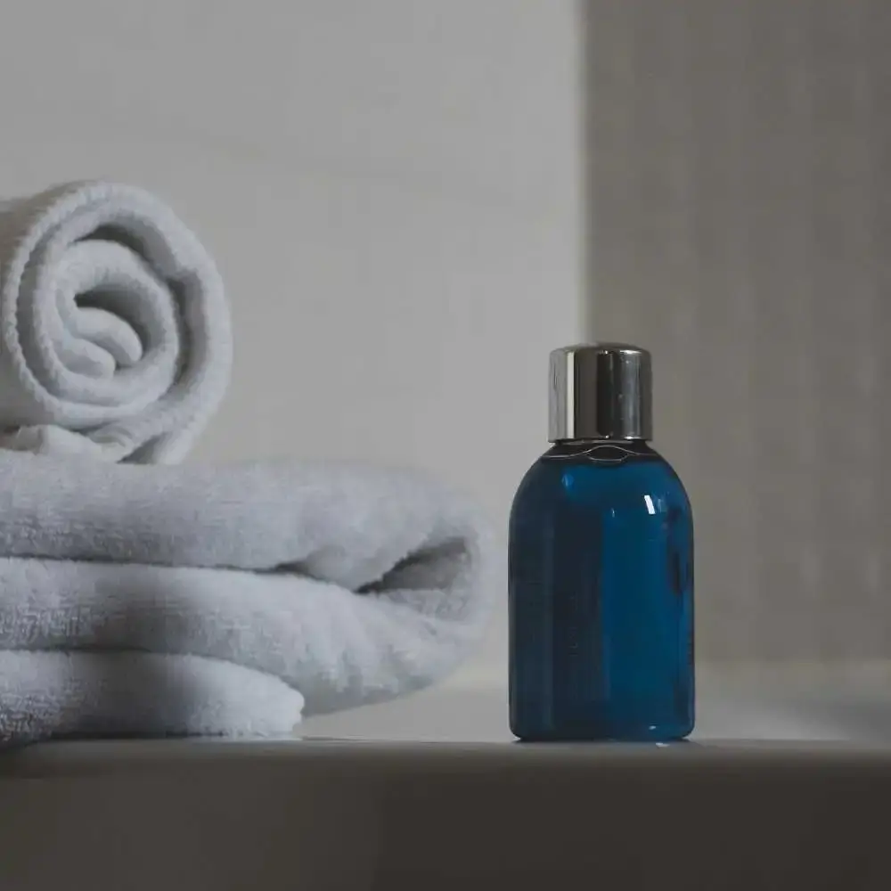 towel and shampoo