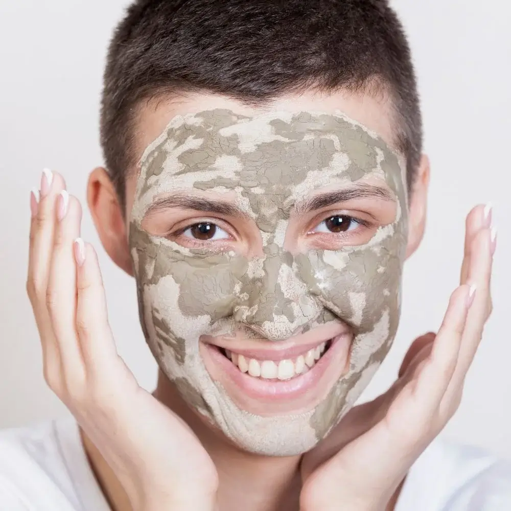 How do I Make a Face Mask for Men?