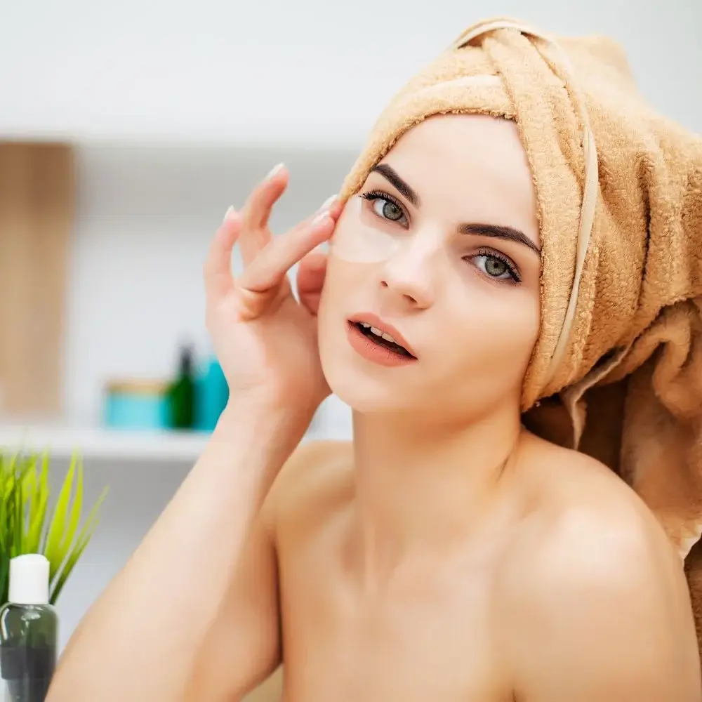 What kind of using a moisturizer after post-microneedling?