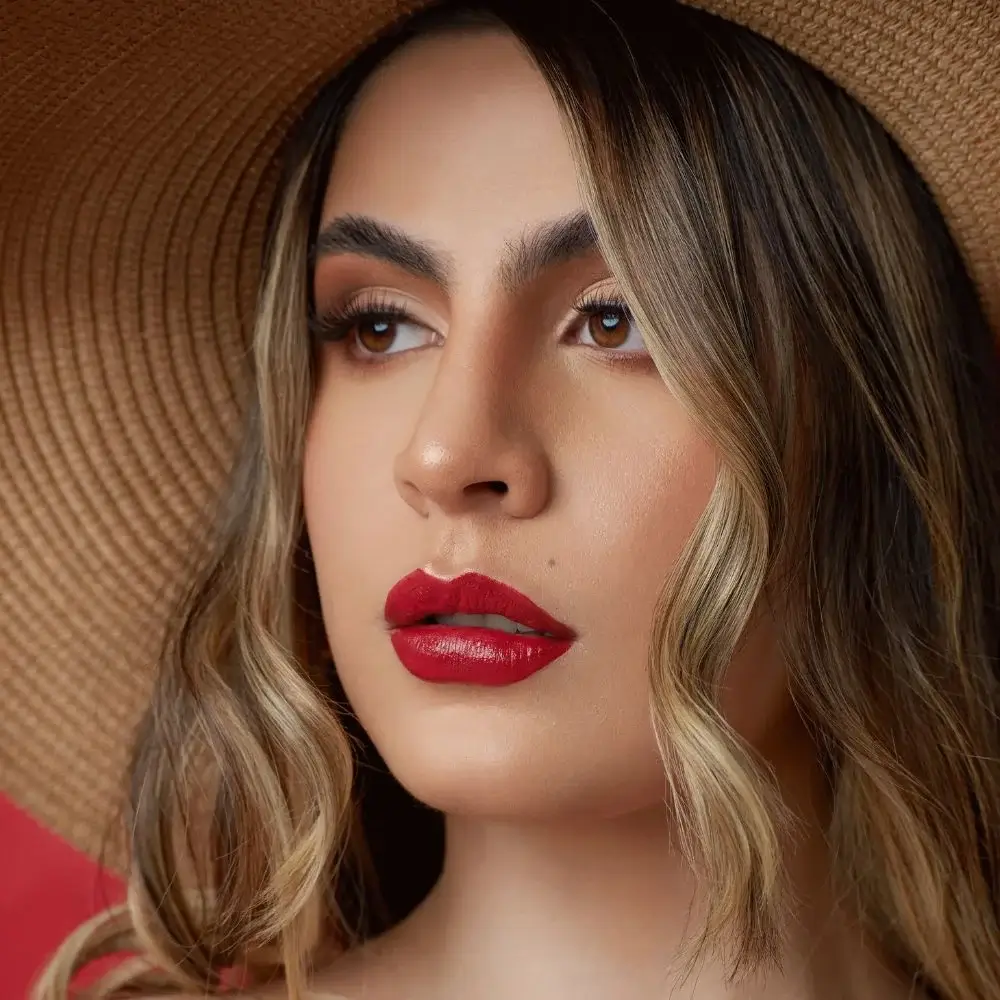 How do I Choos good Drugstore Red Lipstick for me?