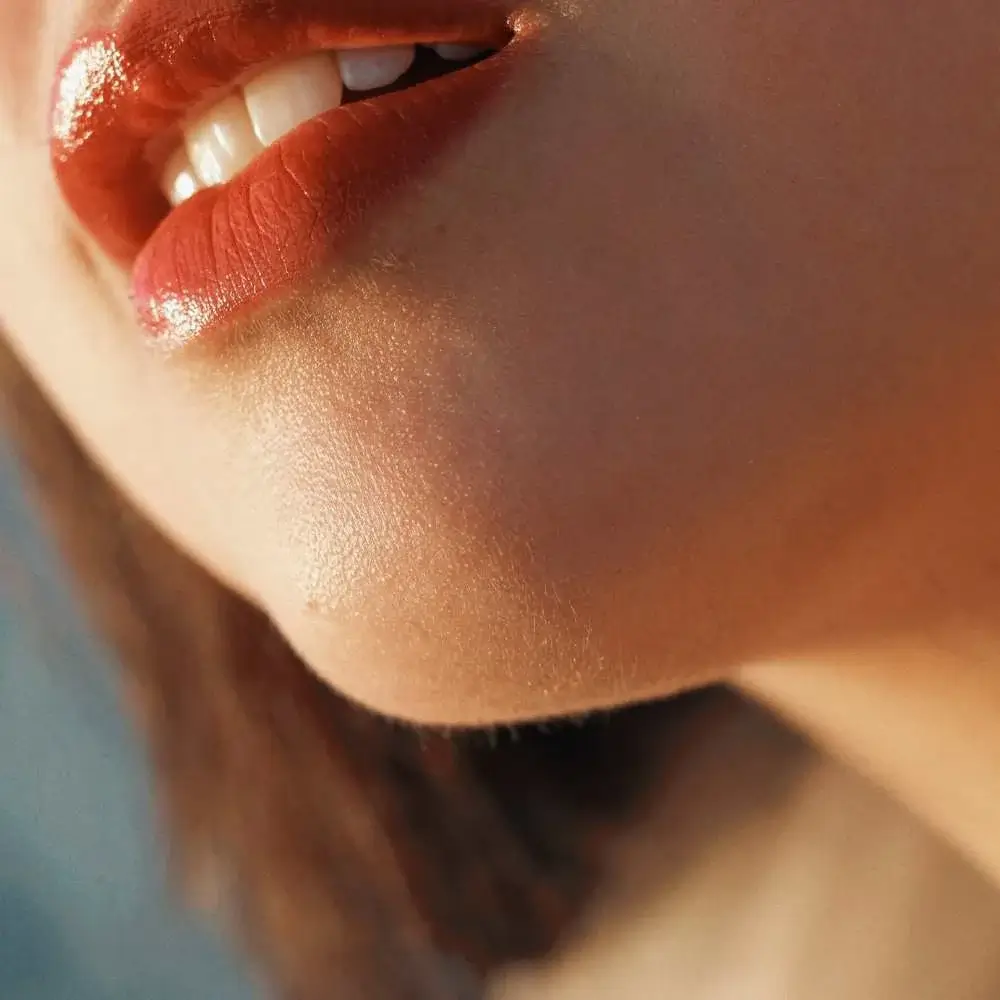 Top drugstore lip gloss picks for all-day wear