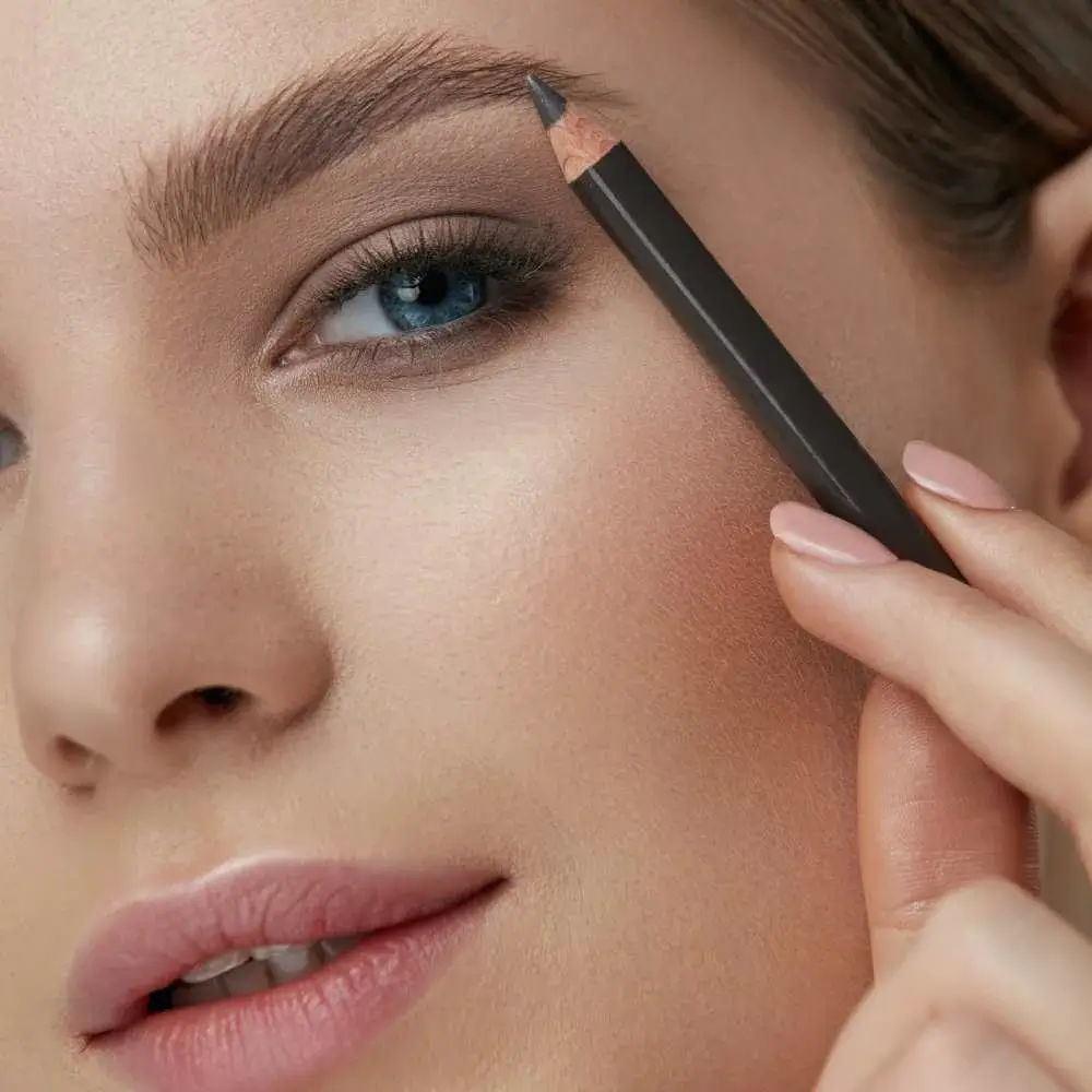 Waterproof eyebrow pencil offering precision and resilience