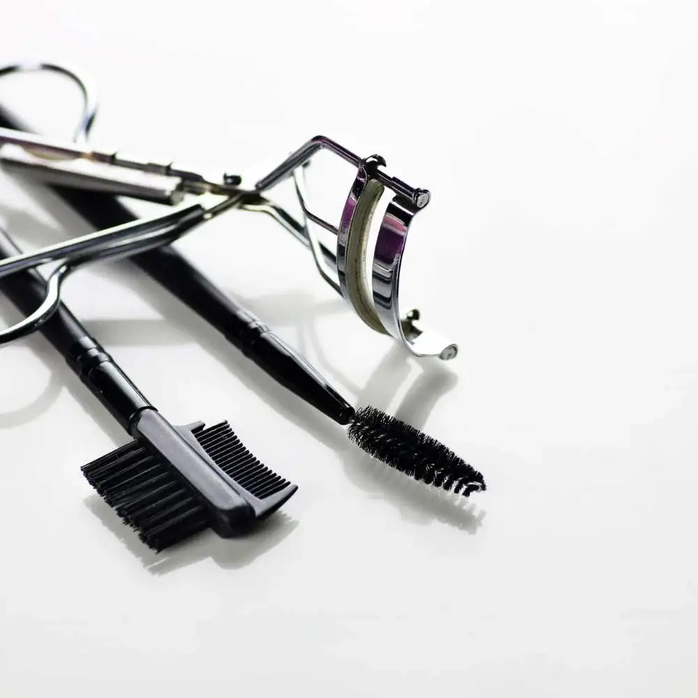 Best eyelash curlers for Asian eye shapes