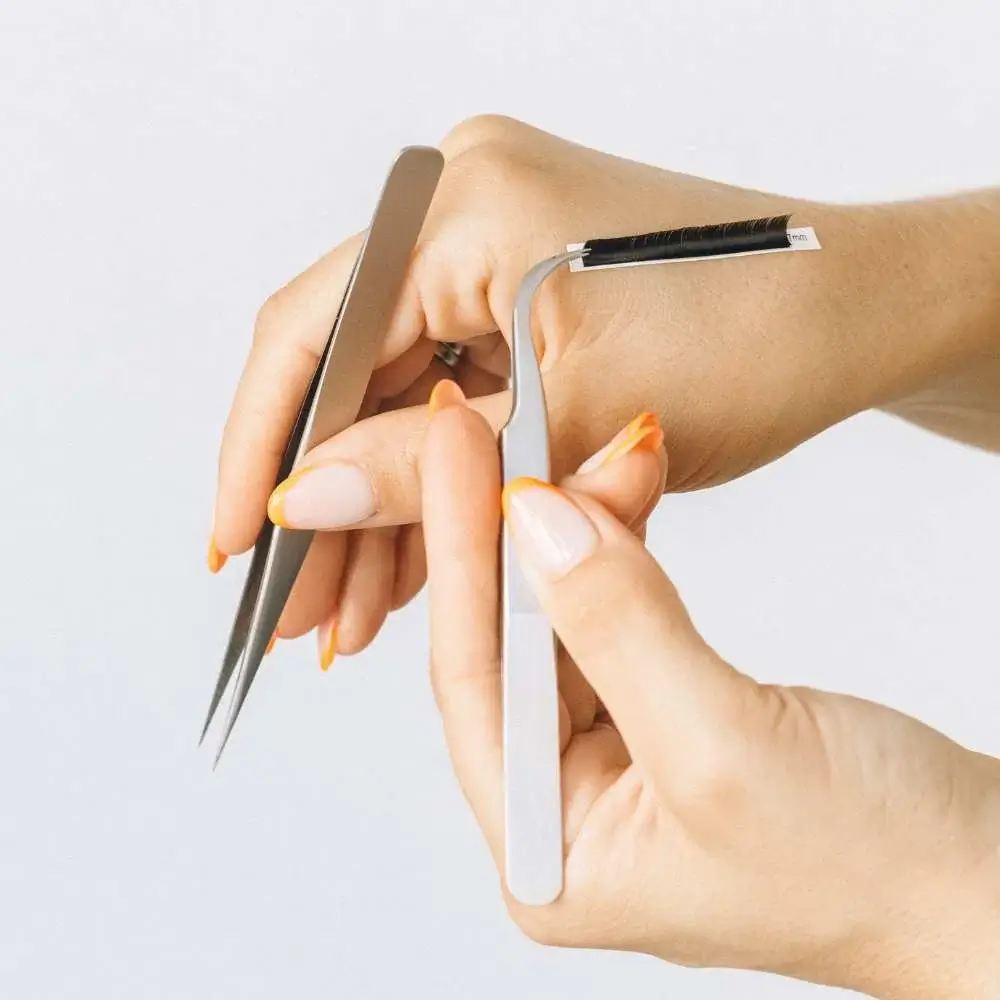  types of eyebrow tweezers