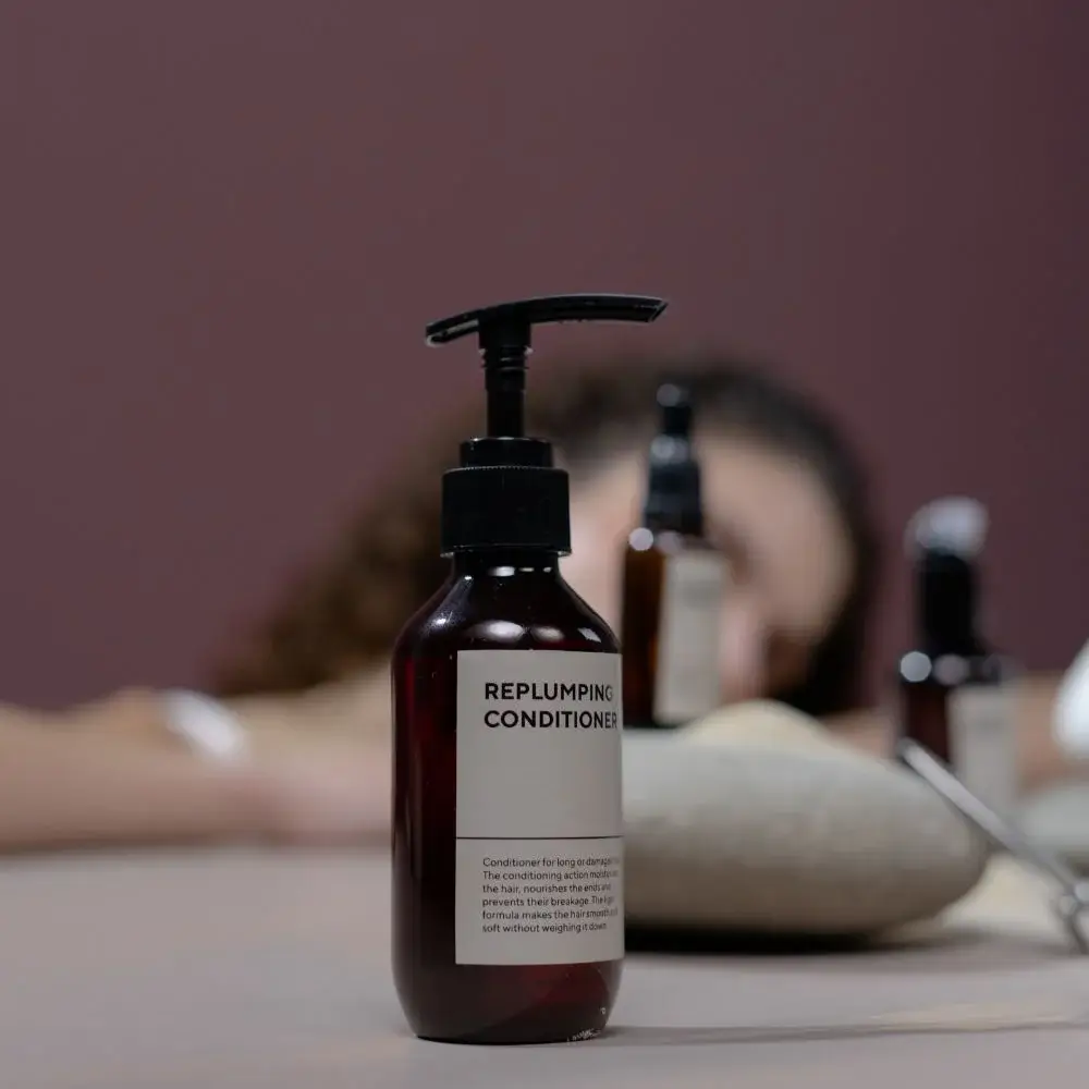 How do you Choose the best Shampoo for Curly Hair Men?