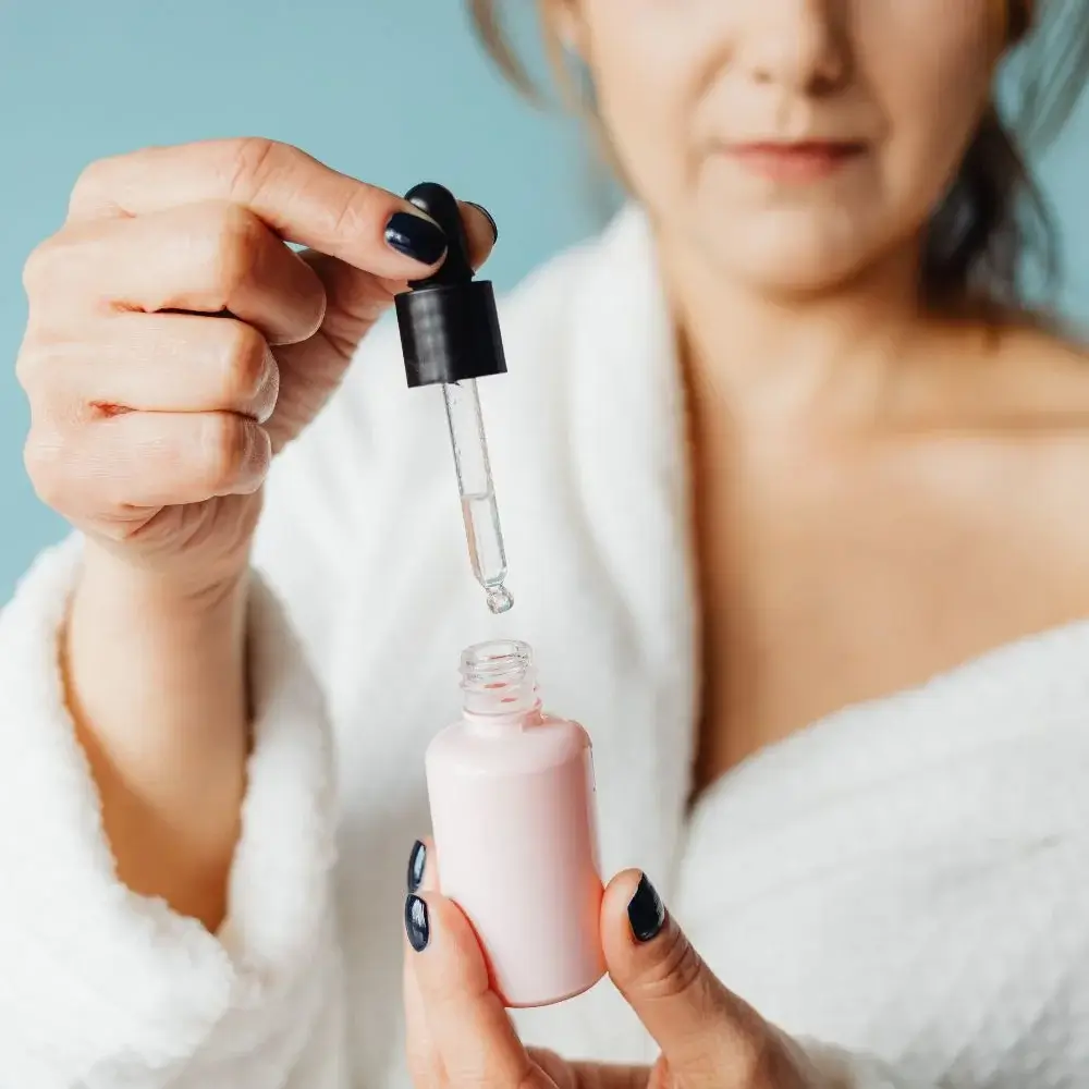 How to Apply Oil for Eyelash Growth?