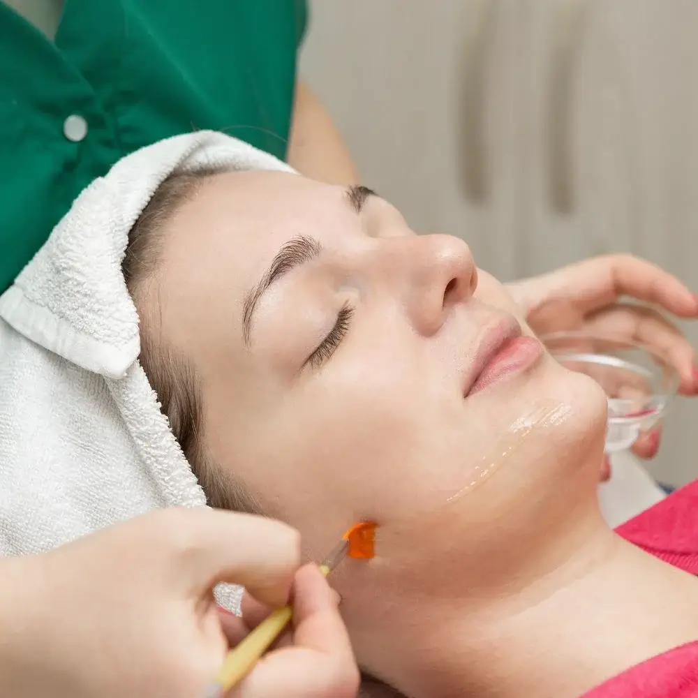 Is it good to massage your face with oil?