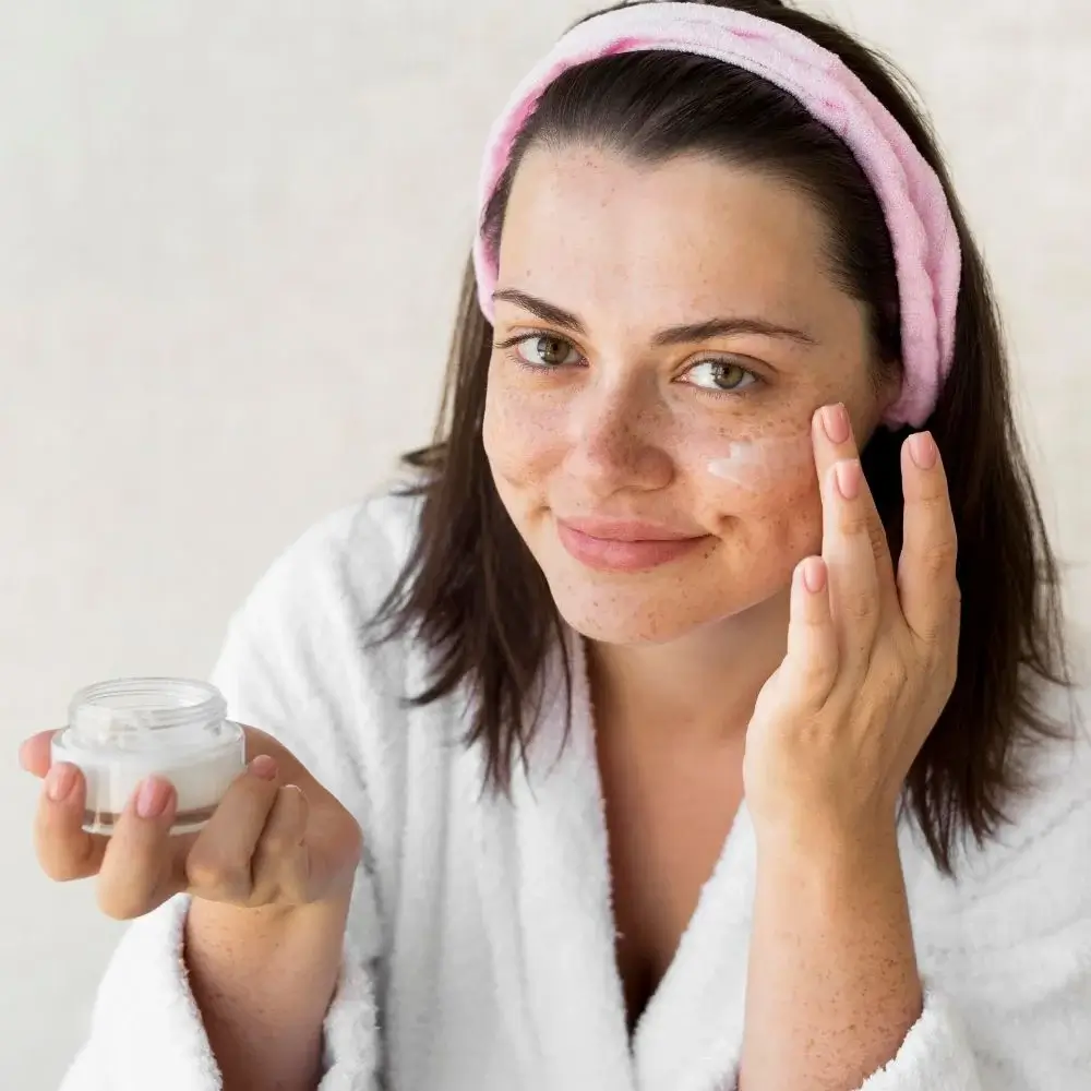 What is the best thing to put on your face after laser treatment?