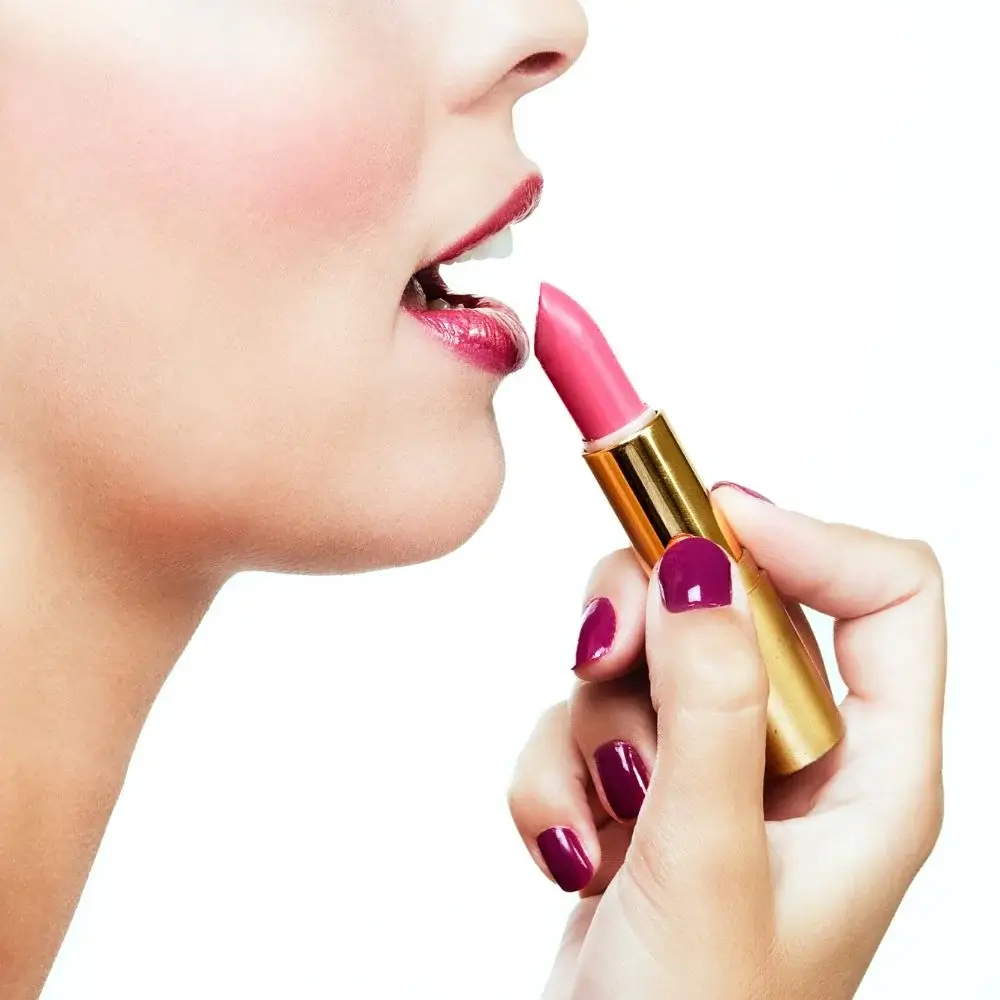 Why do I Choose the Drugstore Lipstick?