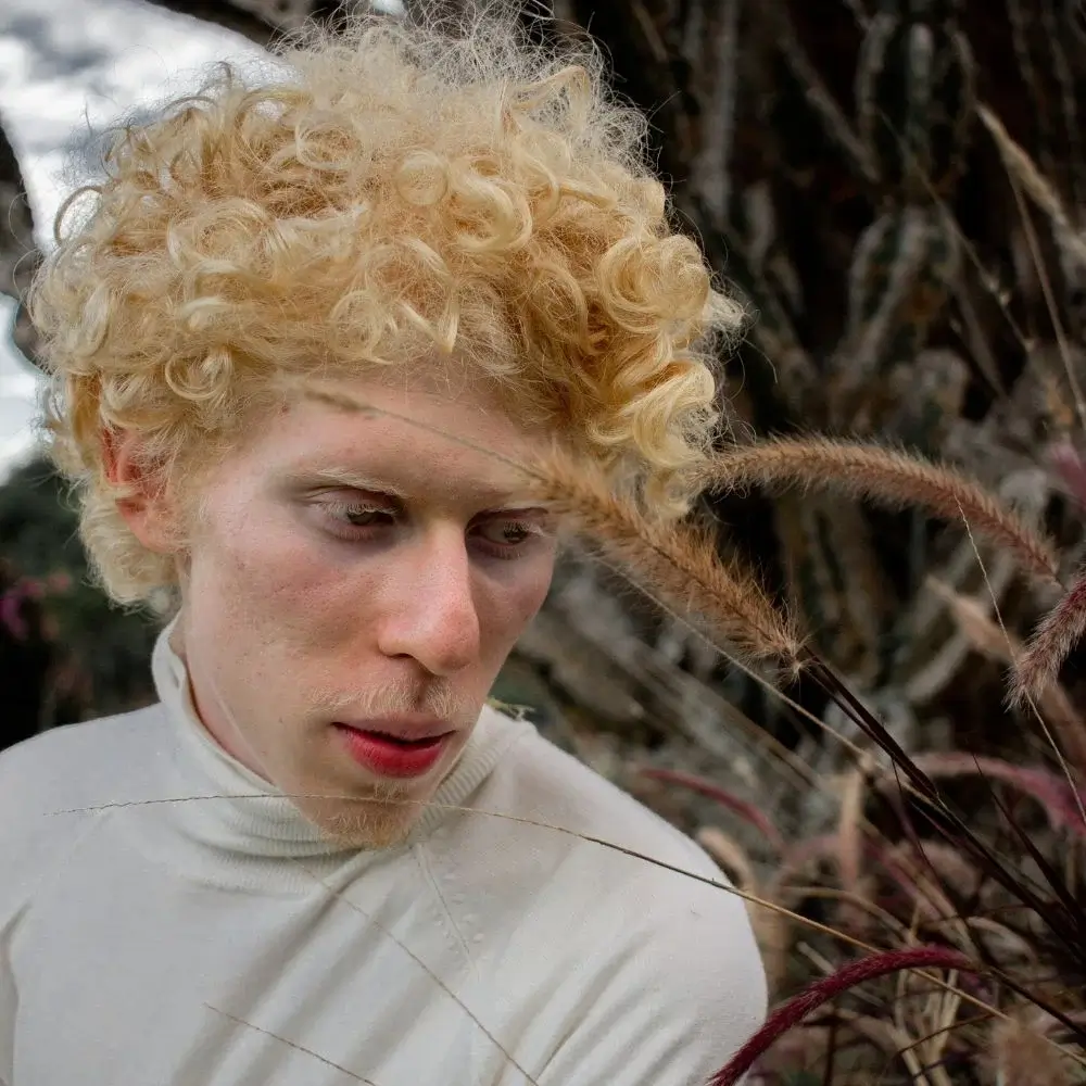 Why do I Choose the Shampoo for Curly Hair Men?