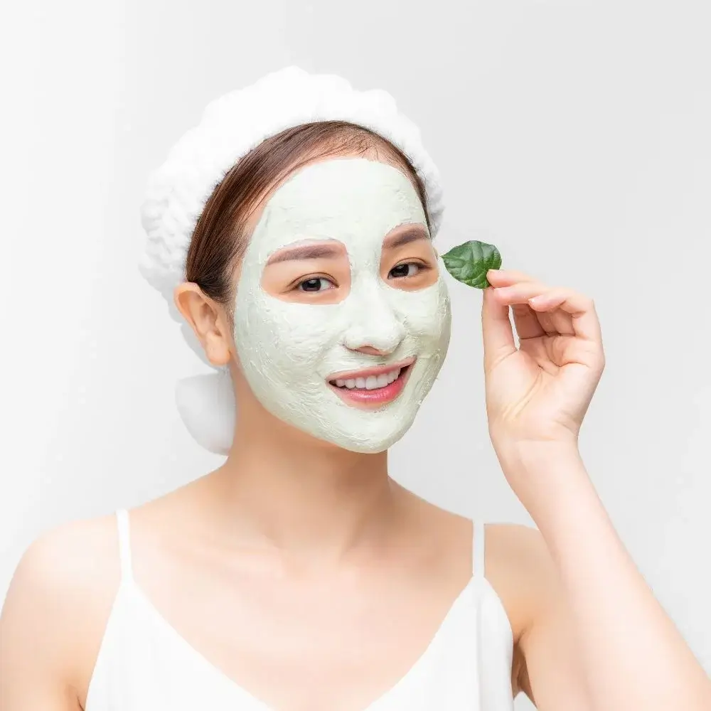 How do You Choose the Right Face Mask for Sensitive Skin?