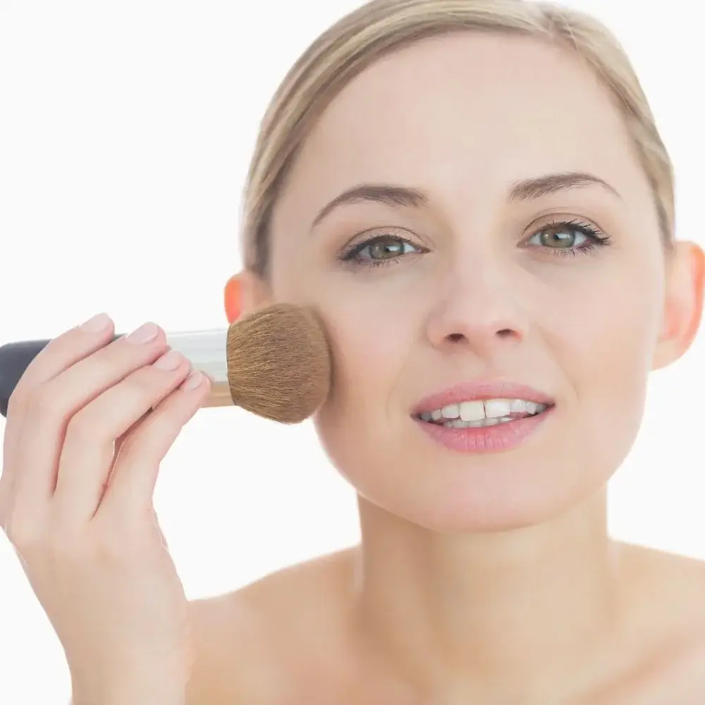 How to use Powder Foundation on Oily Skin?