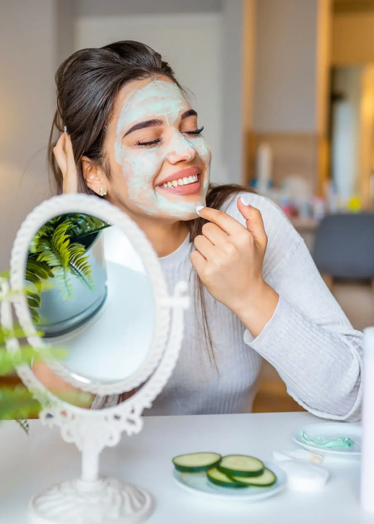 Best Face Mask For Sensitive Skin In 2023 | Top 4 Picks