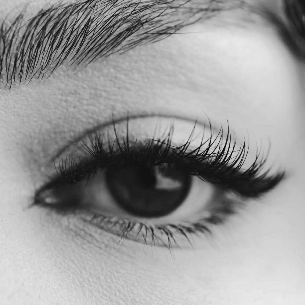 The Pros And Cons Of Waterproof Clear Mascara the-pros-and-cons-of-waterproof-clear-mascara
