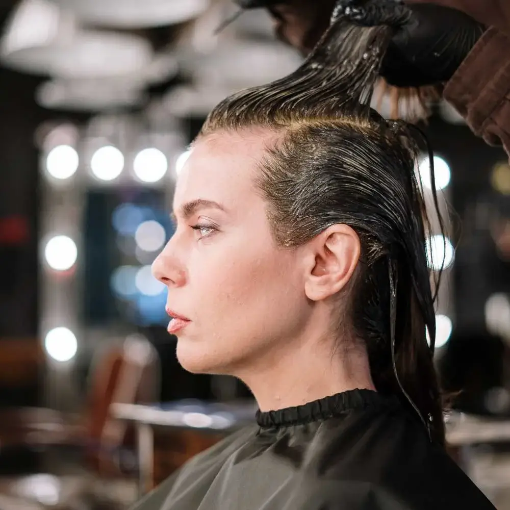 Bleaching process in salon