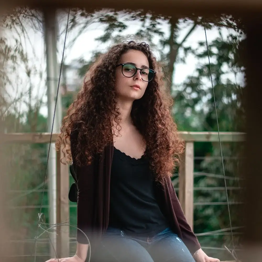 What is the best natural heat protectant for curly hair?