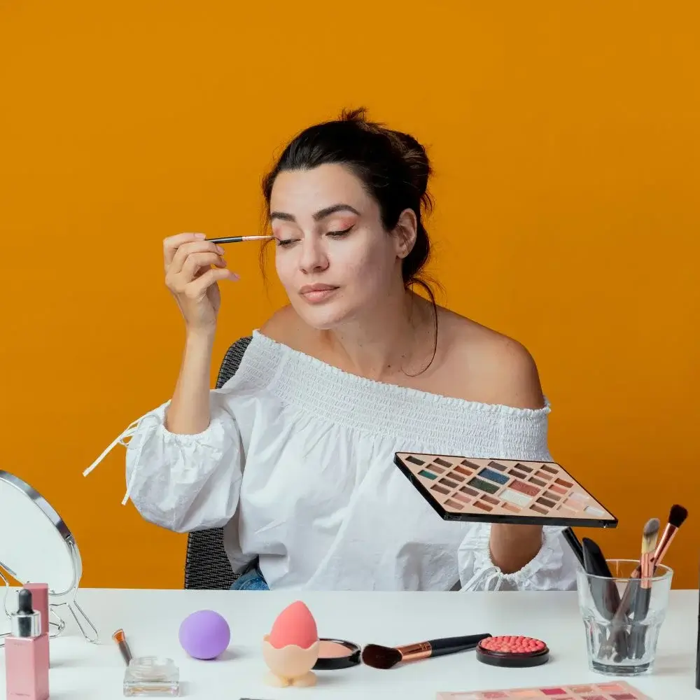 Why do you to use the eye shadow primer?