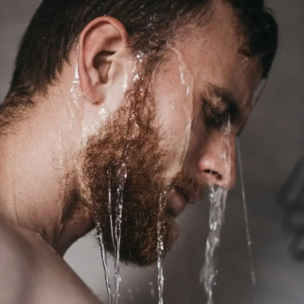 Hydrating the best beard