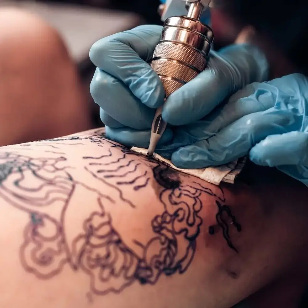 Numbing cream against tattoo pain