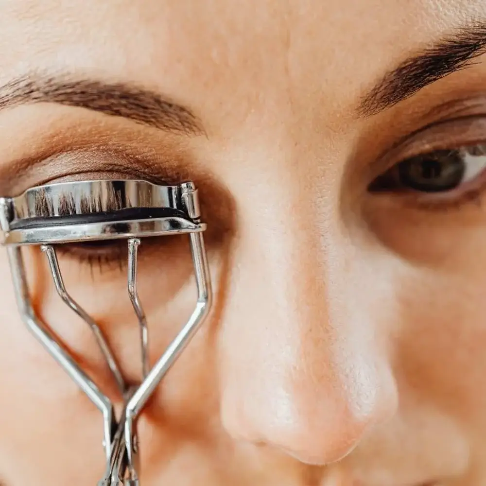 Eyelash curler for perfect lashes