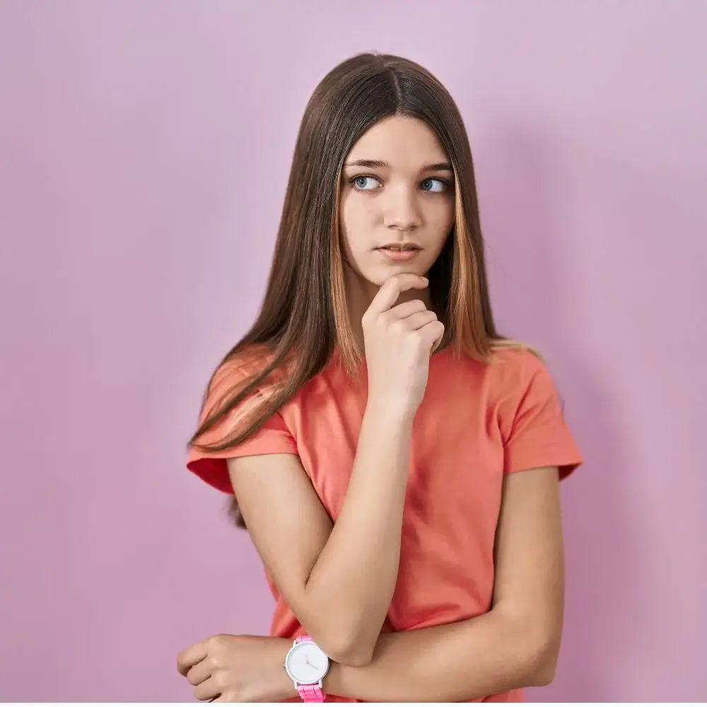 What are some natural and organic cruelty-free concealer options?