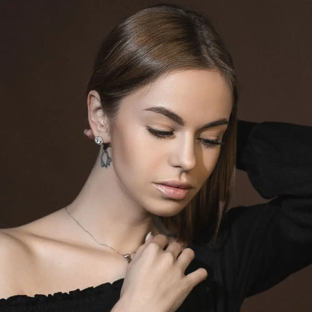 What are the different types of metals used in permanent jewelry making?
