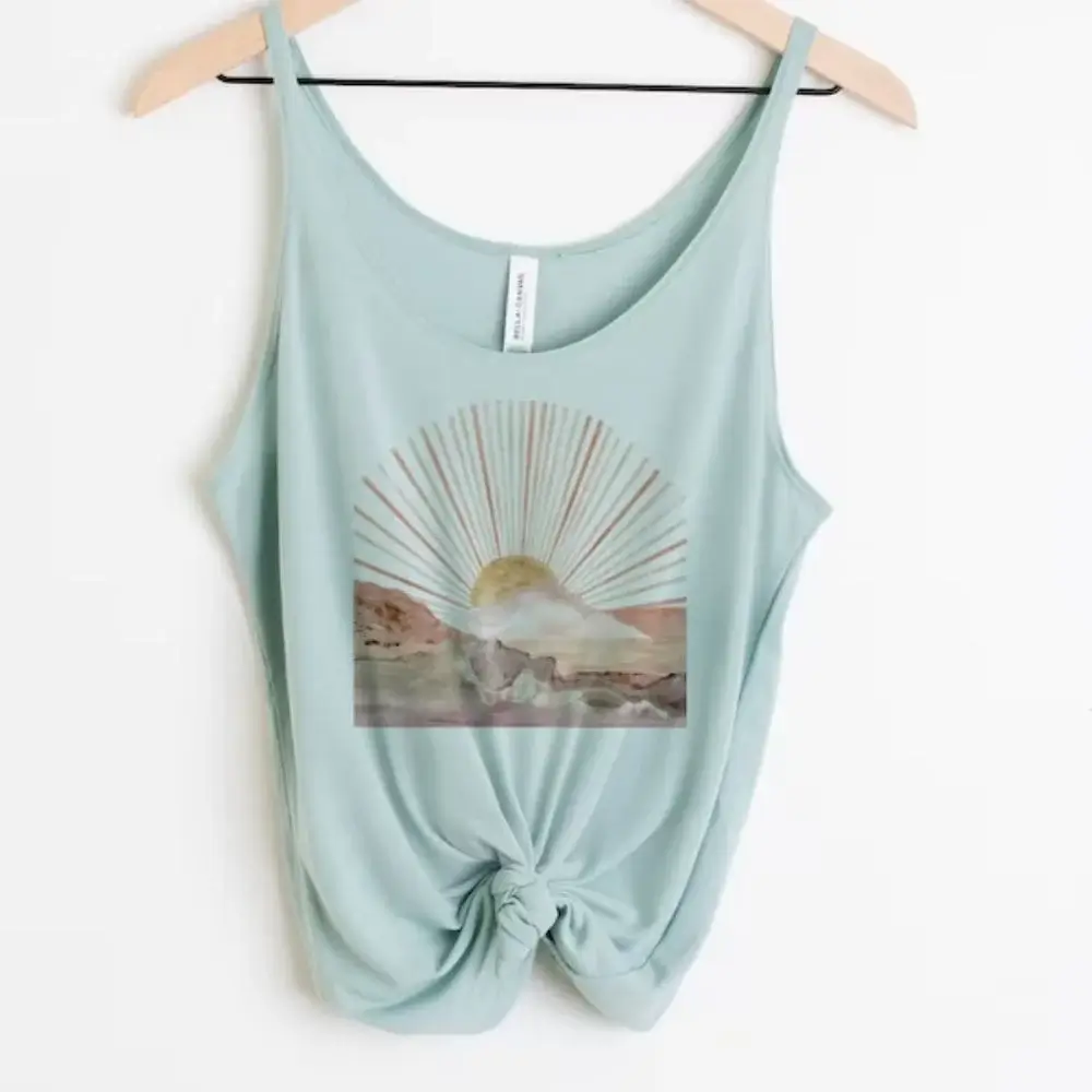 How do you determine the right size of tank top to order?