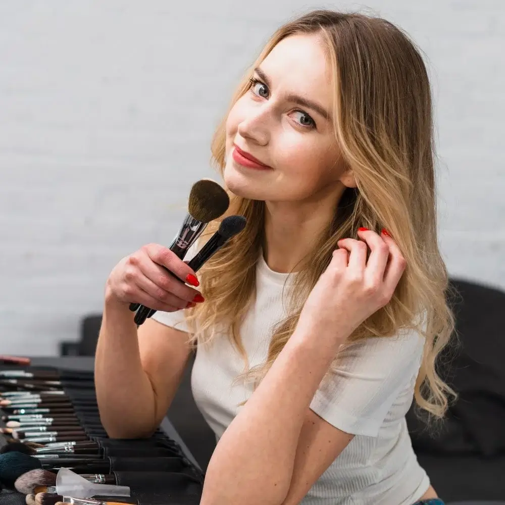 Is blush bad for acne prone skin?