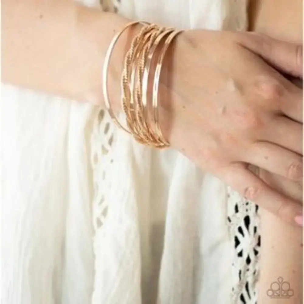 What is a Semanario bracelet?