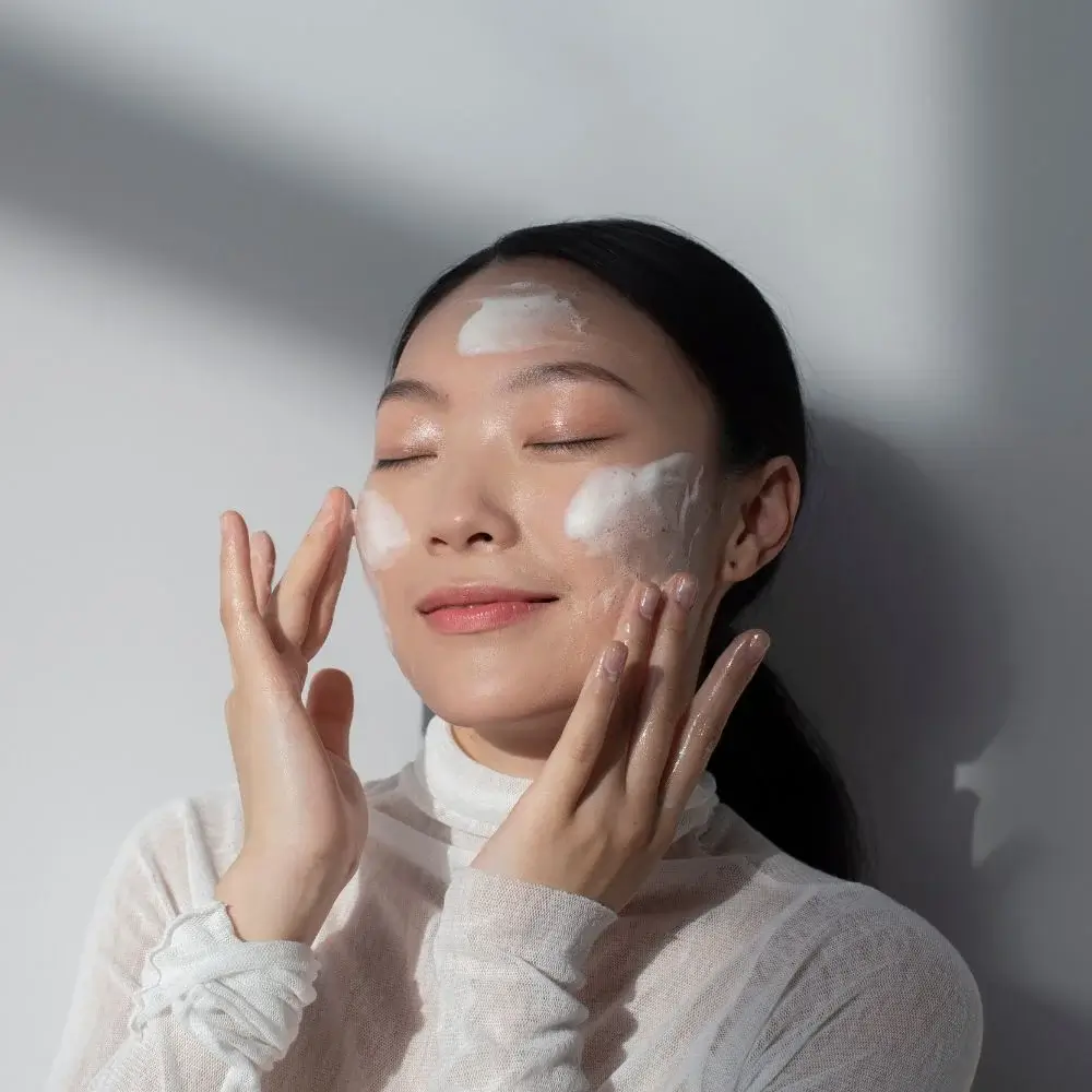 How do you apply blush on acne prone skin?
