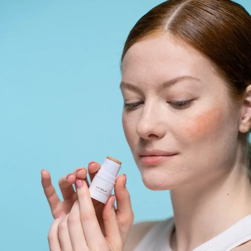 What type of makeup should I use for acne scars?