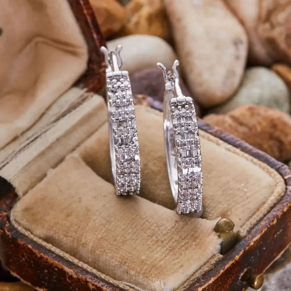 How to choose the best baguette diamond earrings?