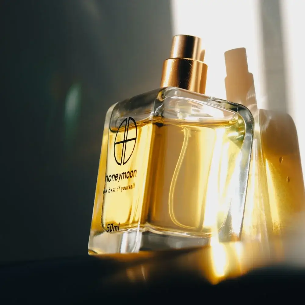 What is the source of oud?