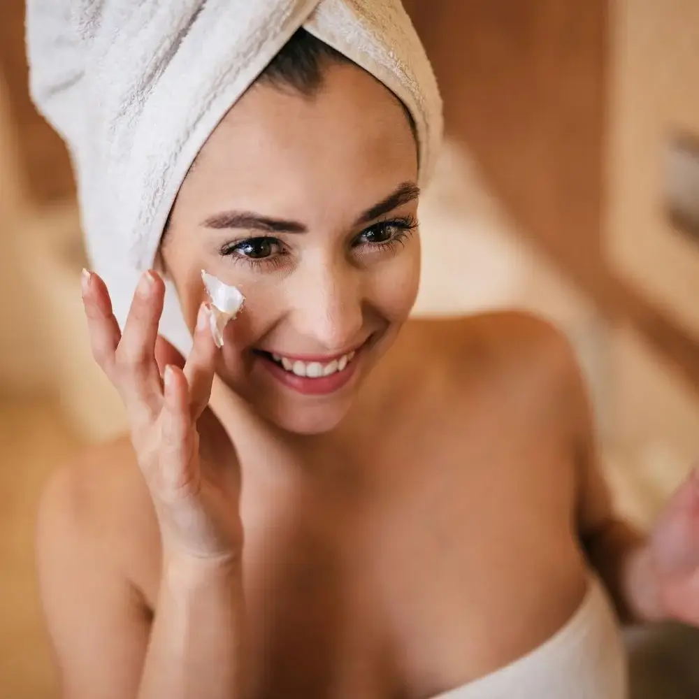 Should I use vitamin C after scrub?