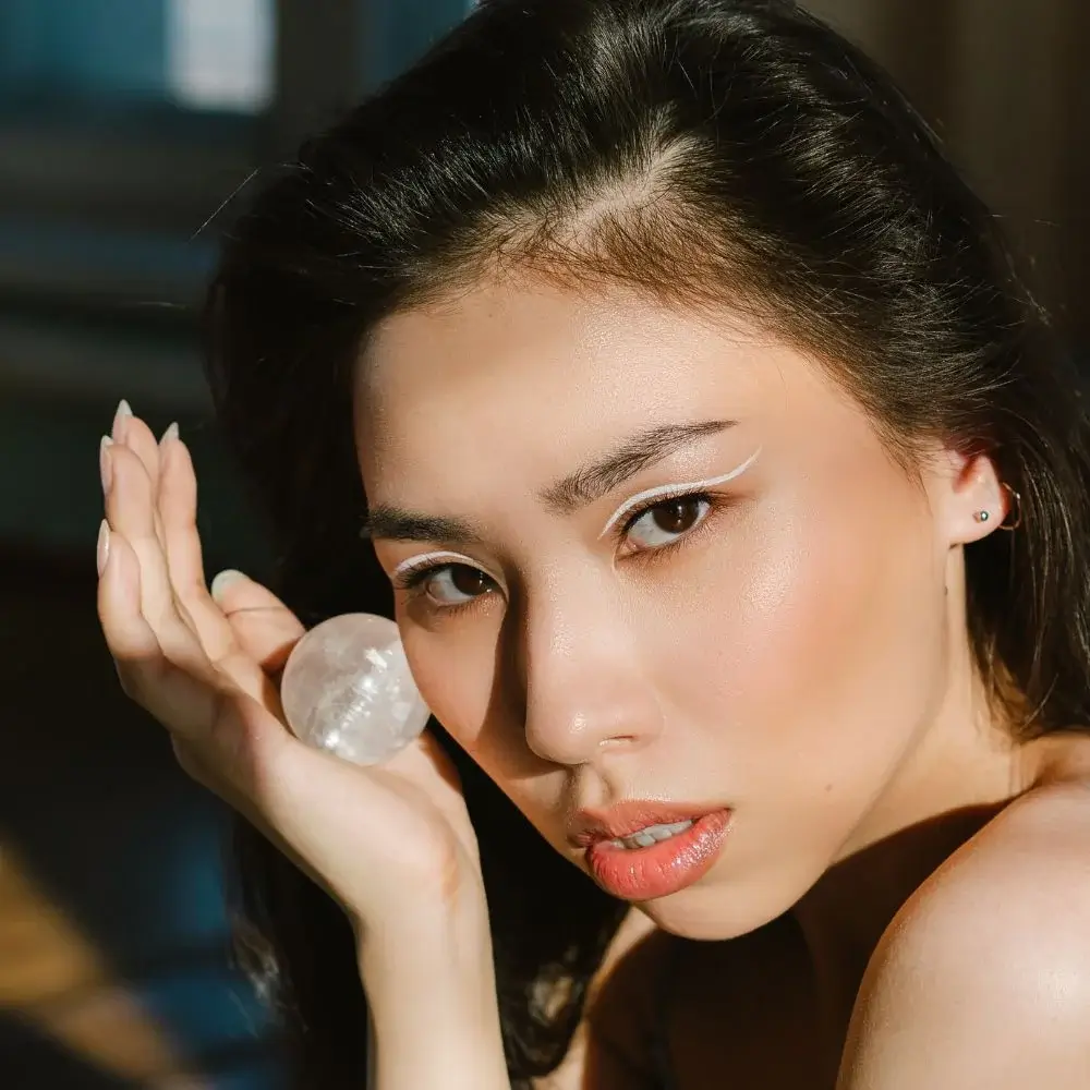 How to choose the perfect Graphic eyeliner?