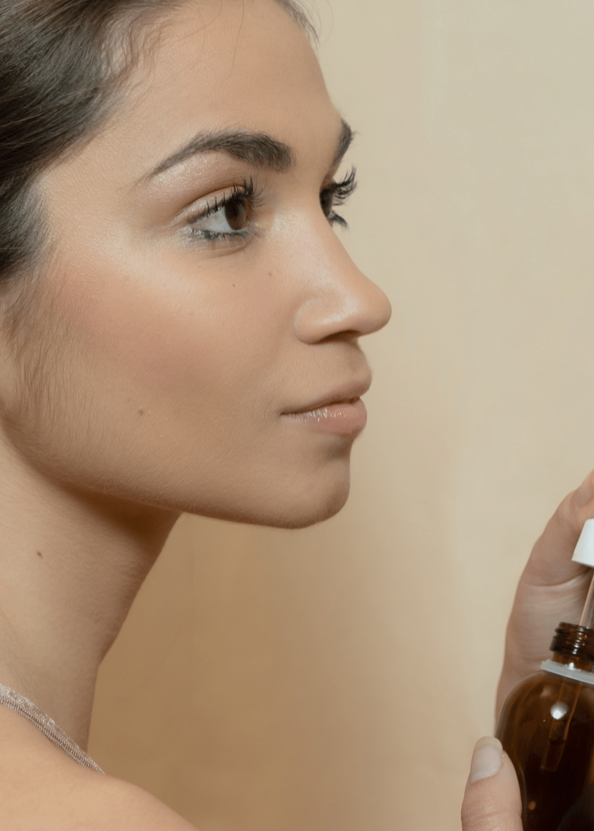 Everything You Need to Know About Face Oil 
