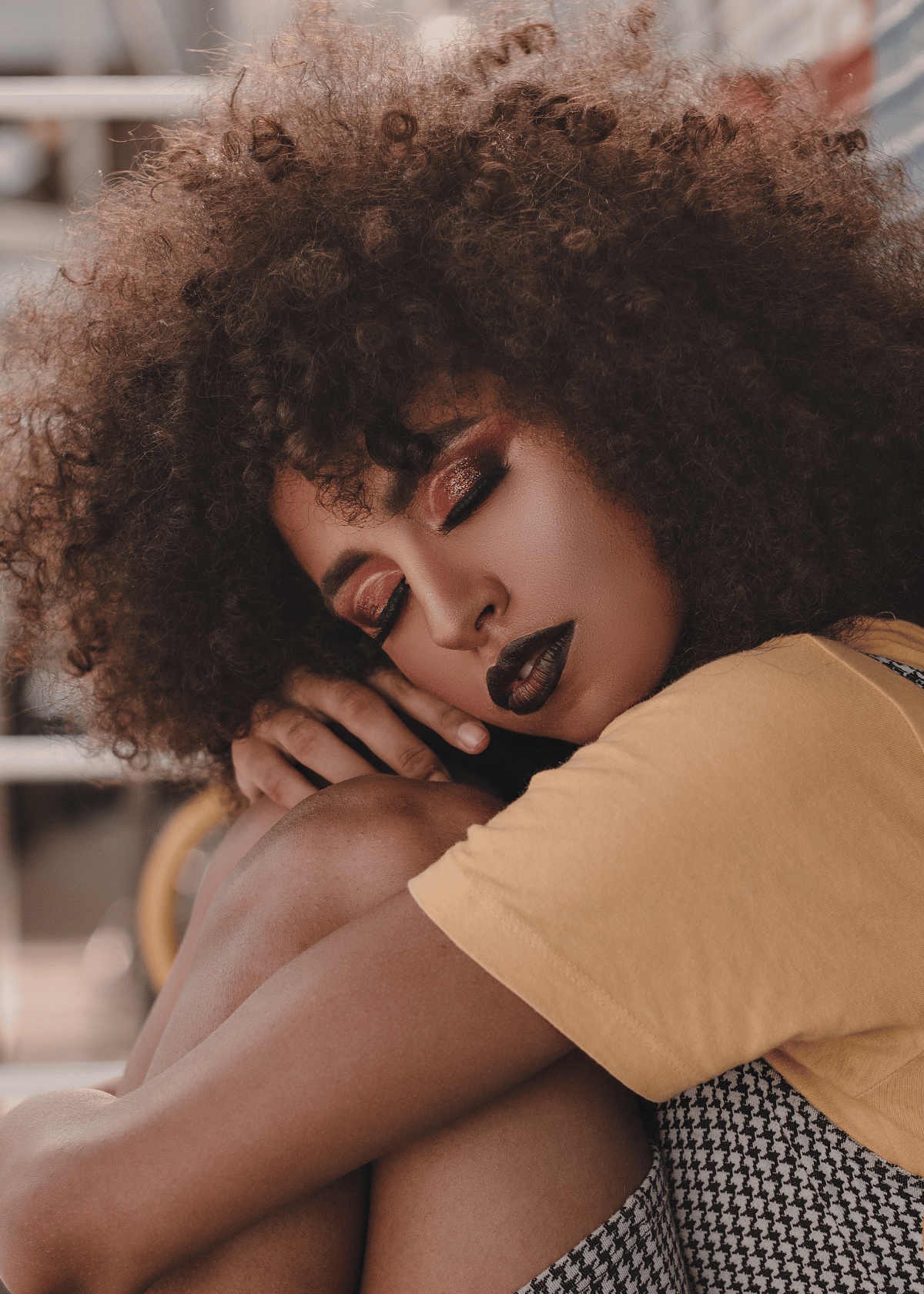 The Best Oils for Curly Hair and How To Use Them