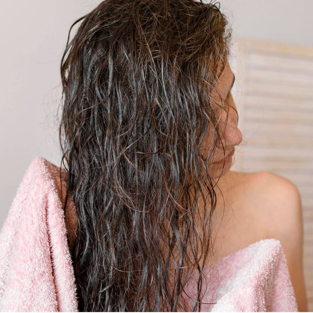How to Choose The Right Leave-In Conditioner for Black Hair?