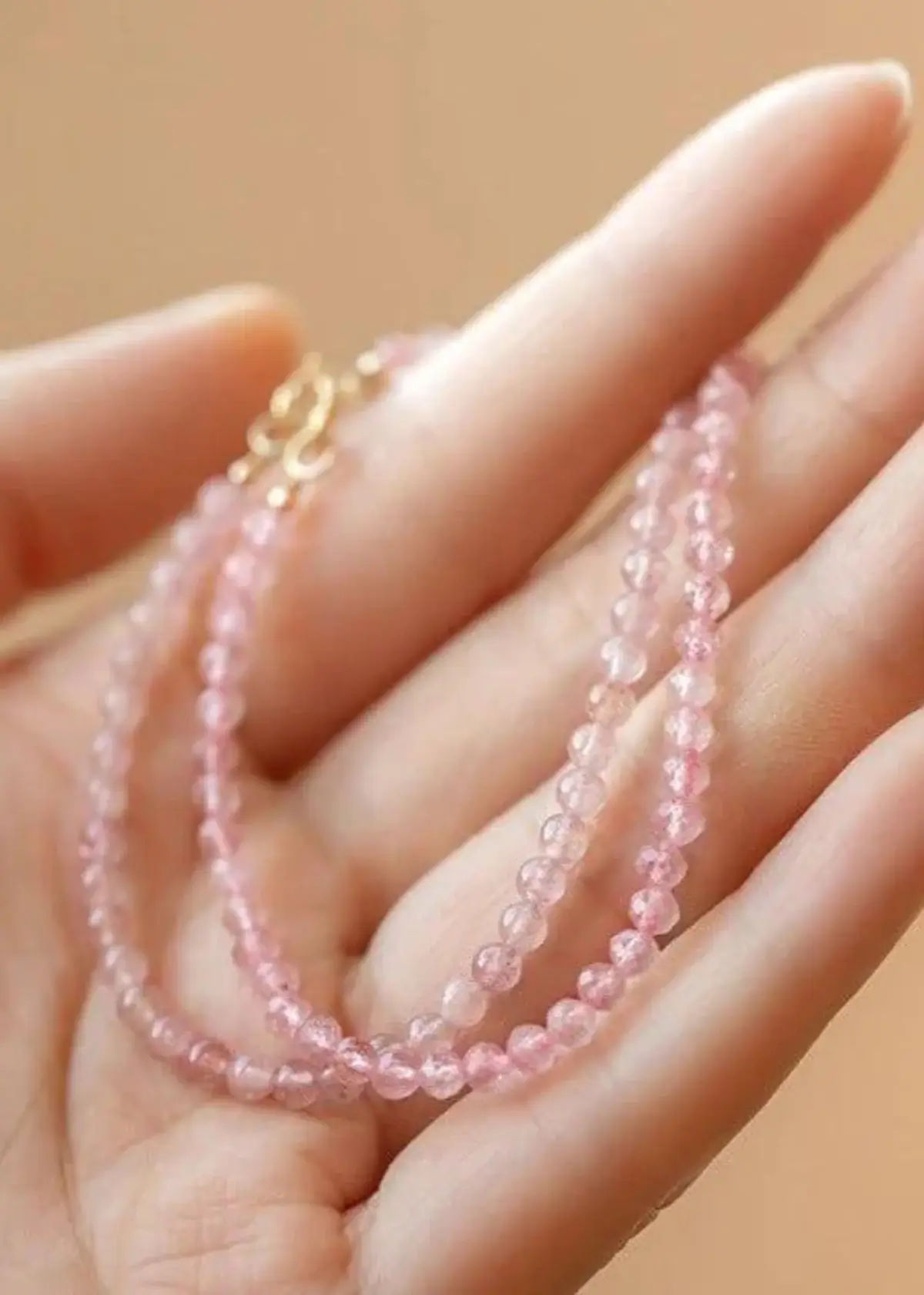 How do I know if a Strawberry Quartz Bracelet is genuine?